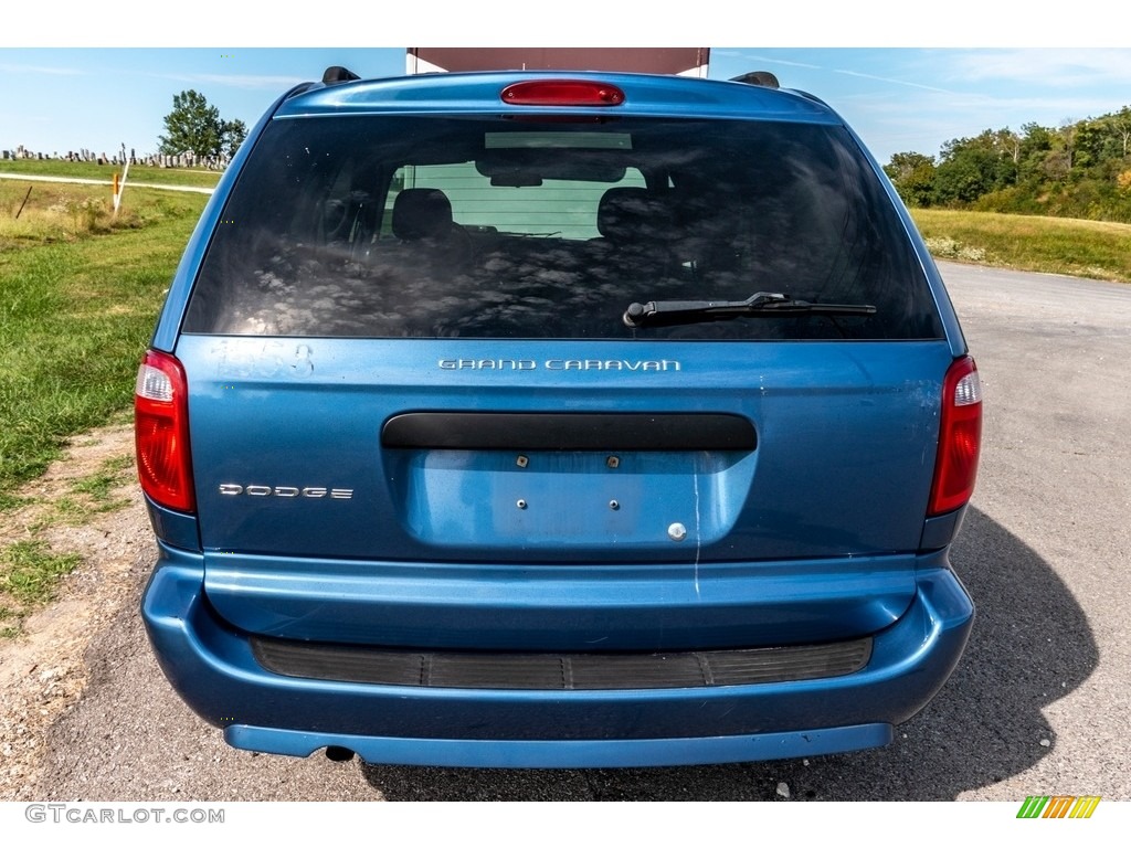 2007 Grand Caravan SE - Modern Blue Pearl / Medium Slate Gray photo #5