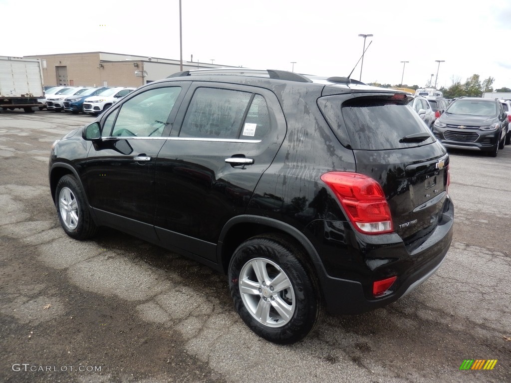 2019 Trax LT AWD - Mosaic Black Metallic / Jet Black photo #5