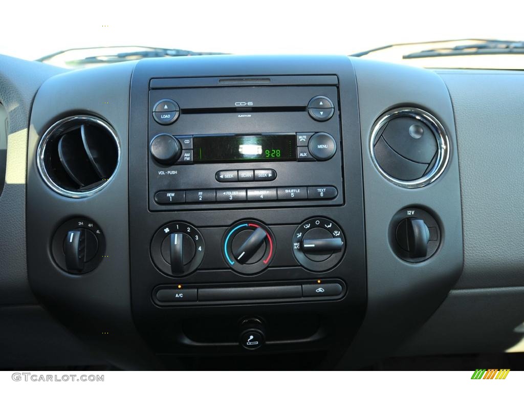 2006 F150 XLT SuperCab 4x4 - Black / Medium/Dark Flint photo #18