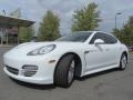 Carrara White - Panamera 4 Platinum Edition Photo No. 7