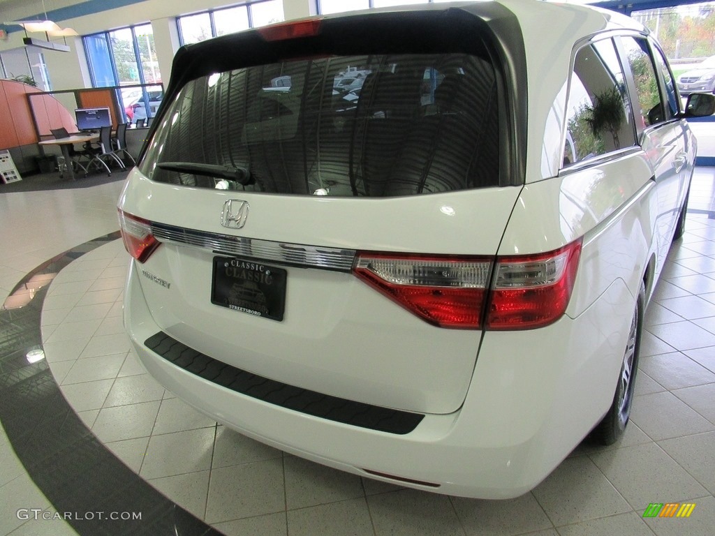 2013 Odyssey EX - Taffeta White / Beige photo #10
