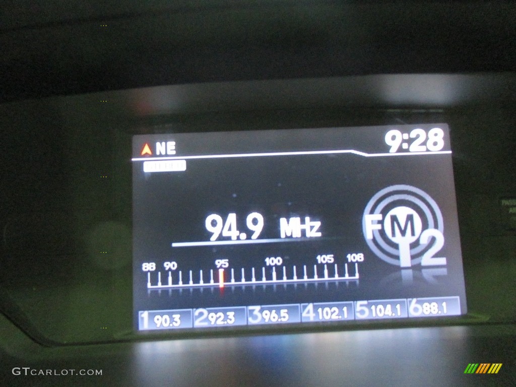 2013 Odyssey EX - Taffeta White / Beige photo #25