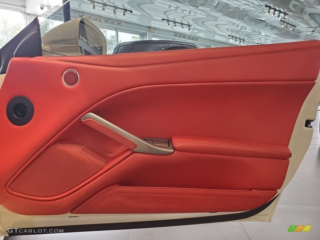 2015 Ferrari F12berlinetta Standard F12berlinetta Model Rosso Door Panel Photo #135523034