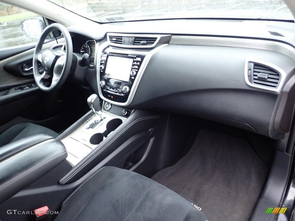 2017 Murano SV AWD - Magnetic Black / Cashmere photo #12