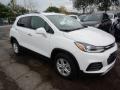 Summit White - Trax LT AWD Photo No. 3
