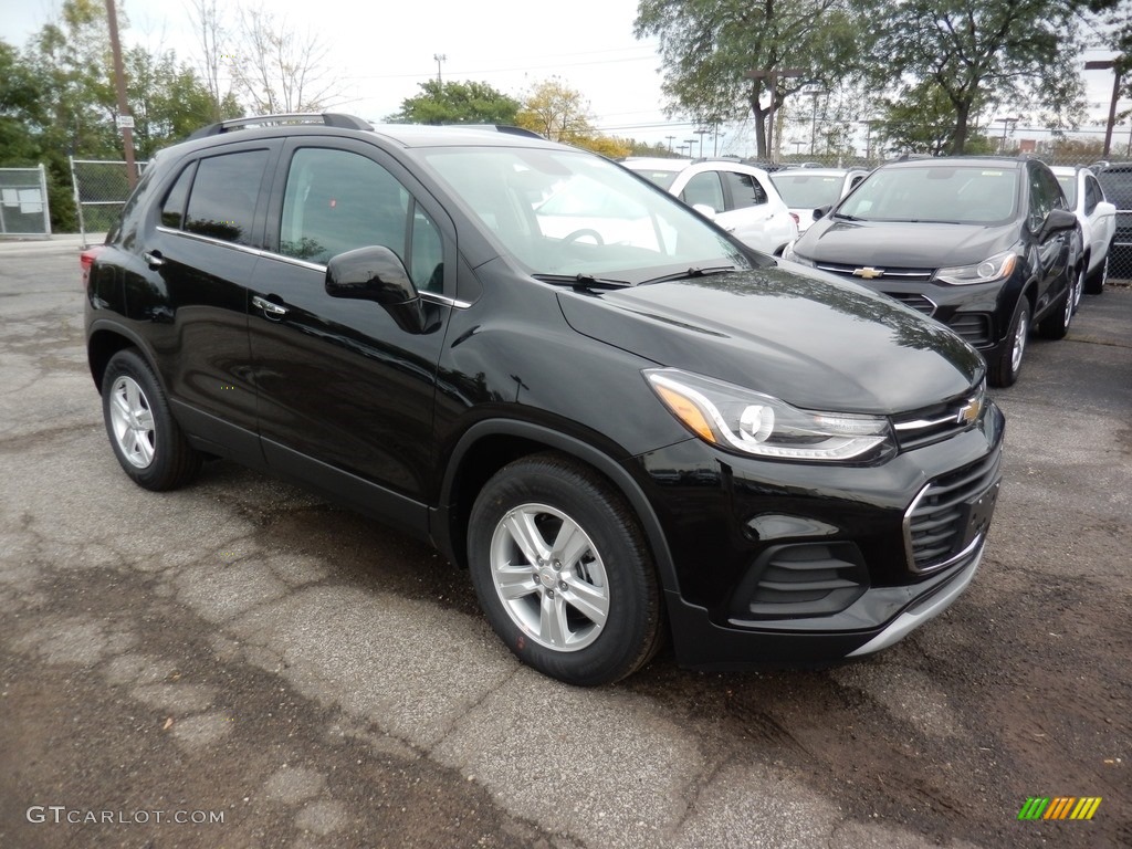 Mosaic Black Metallic 2020 Chevrolet Trax LT Exterior Photo #135525455