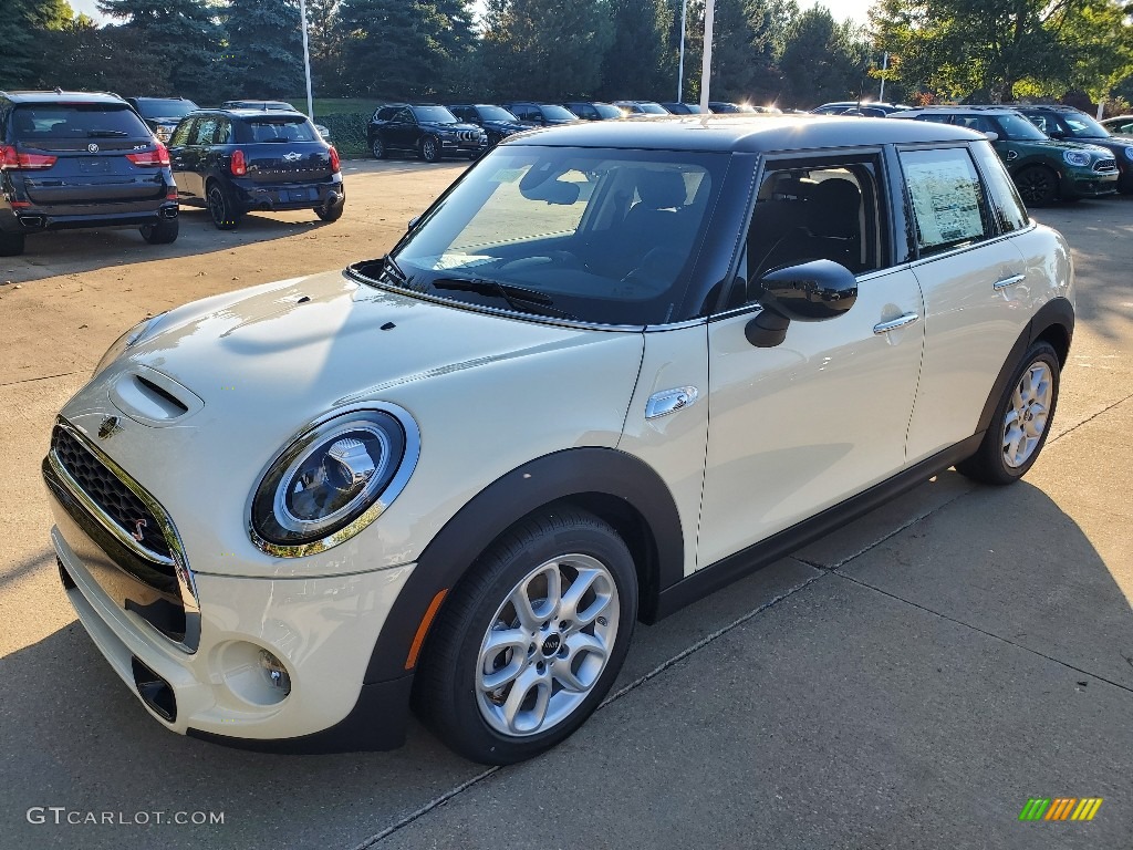 Pepper White 2020 Mini Hardtop Cooper S 4 Door Exterior Photo #135530700