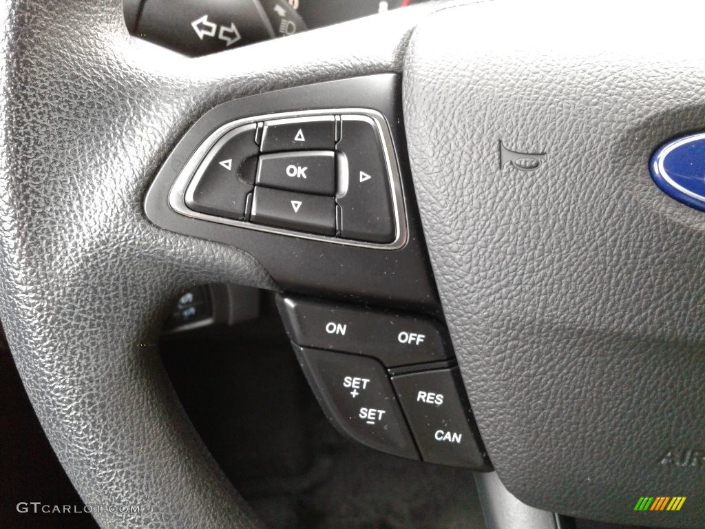 2018 Focus SE Sedan - Lightning Blue / Charcoal Black photo #16
