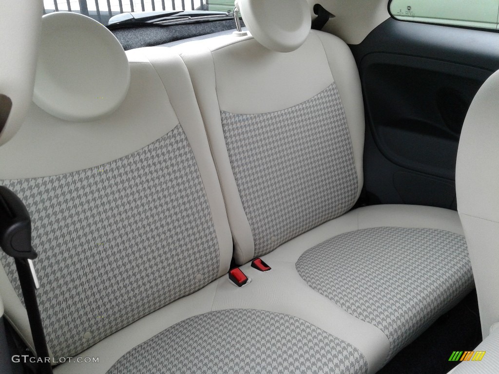 2019 Fiat 500 Pop Rear Seat Photo #135539952