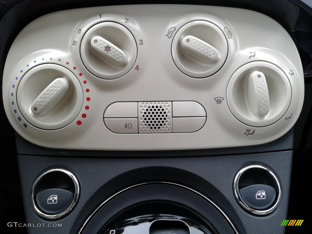 2019 Fiat 500 Pop Controls Photo #135540108