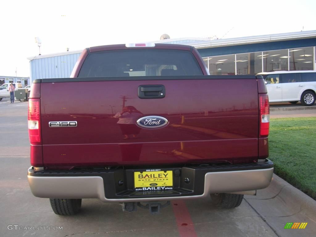 2005 F150 Lariat SuperCrew - Dark Toreador Red Metallic / Tan photo #8