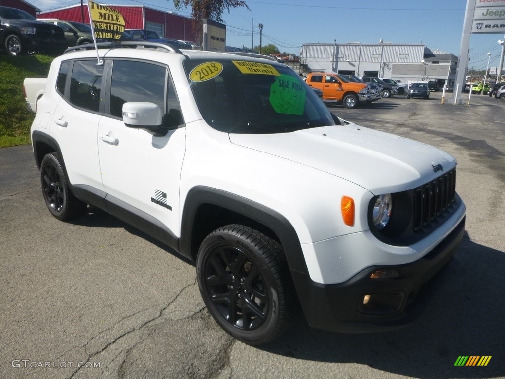 2018 Renegade Latitude 4x4 - Alpine White / Black photo #7