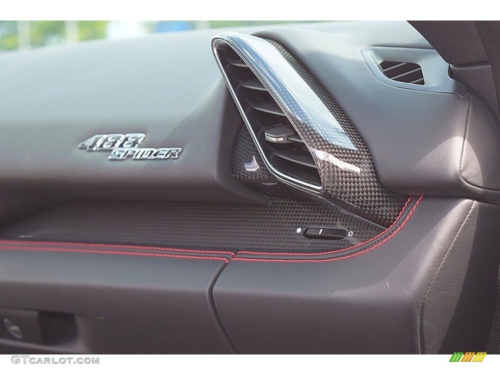 2017 Ferrari 488 Spider Standard 488 Spider Model Marks and Logos Photo #135550187