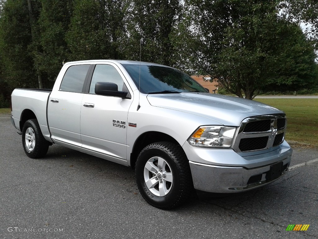 Bright Silver Metallic 2018 Ram 1500 Big Horn Crew Cab 4x4 Exterior Photo #135552665