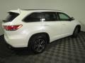 Blizzard Pearl - Highlander XLE Photo No. 15