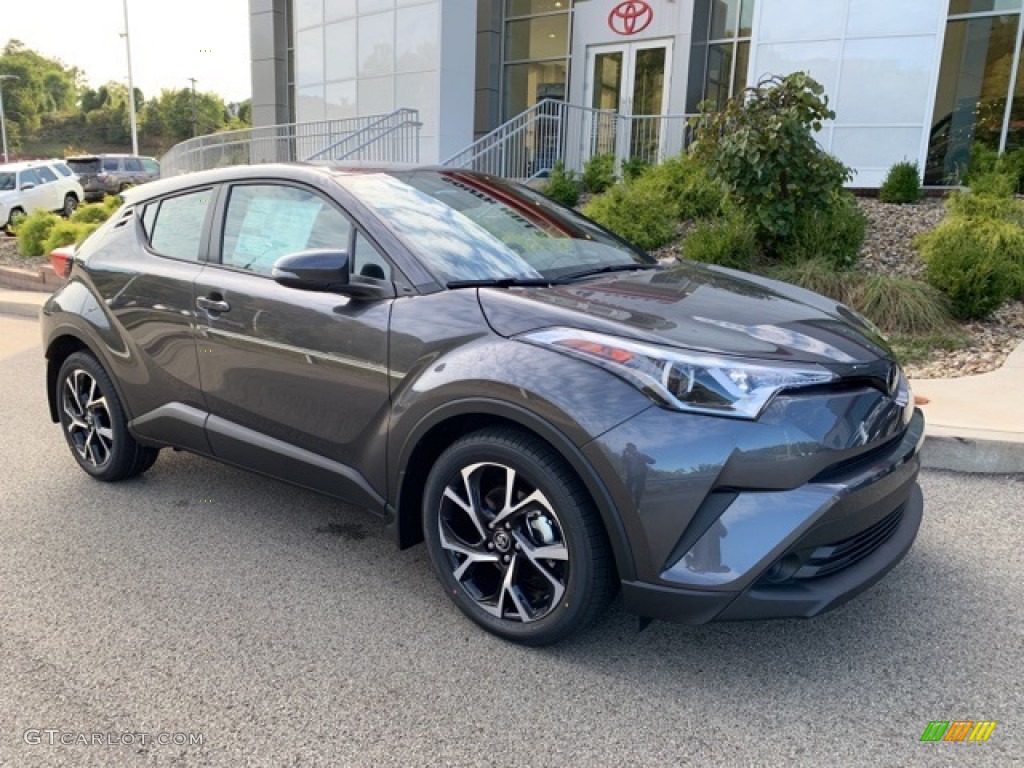 2019 Toyota C-HR XLE Exterior Photos