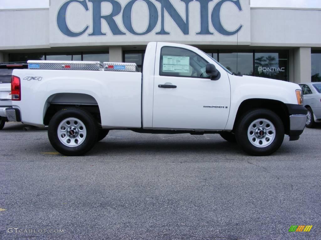 Summit White GMC Sierra 1500