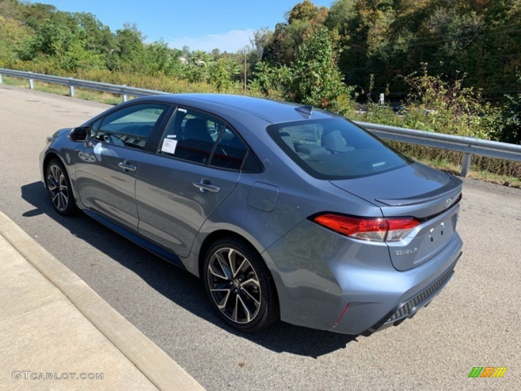 2020 Corolla SE - Celestite Gray Metallic / Black photo #2