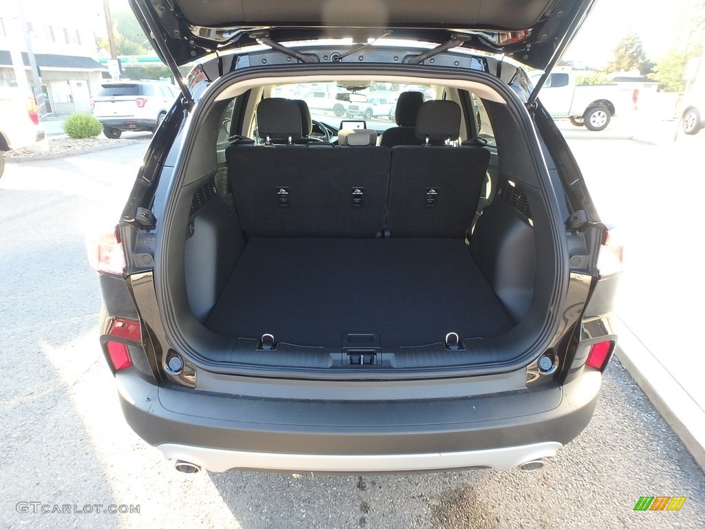 2020 Ford Escape SE 4WD Trunk Photo #135556961