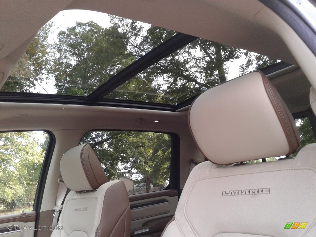 2020 Ram 1500 Laramie Crew Cab 4x4 Sunroof Photo #135557522
