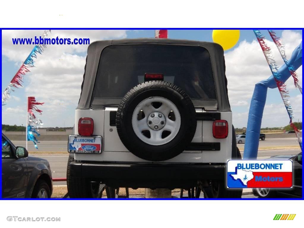 2004 Wrangler Sport 4x4 - Stone White / Dark Slate Gray photo #13