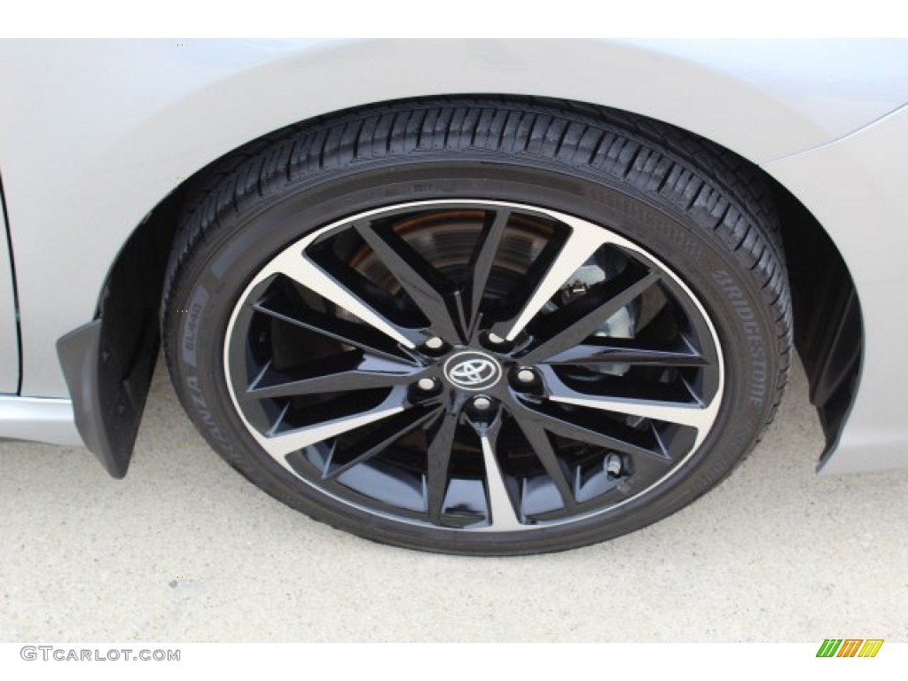 2019 Camry XSE - Celestial Silver Metallic / Black photo #8