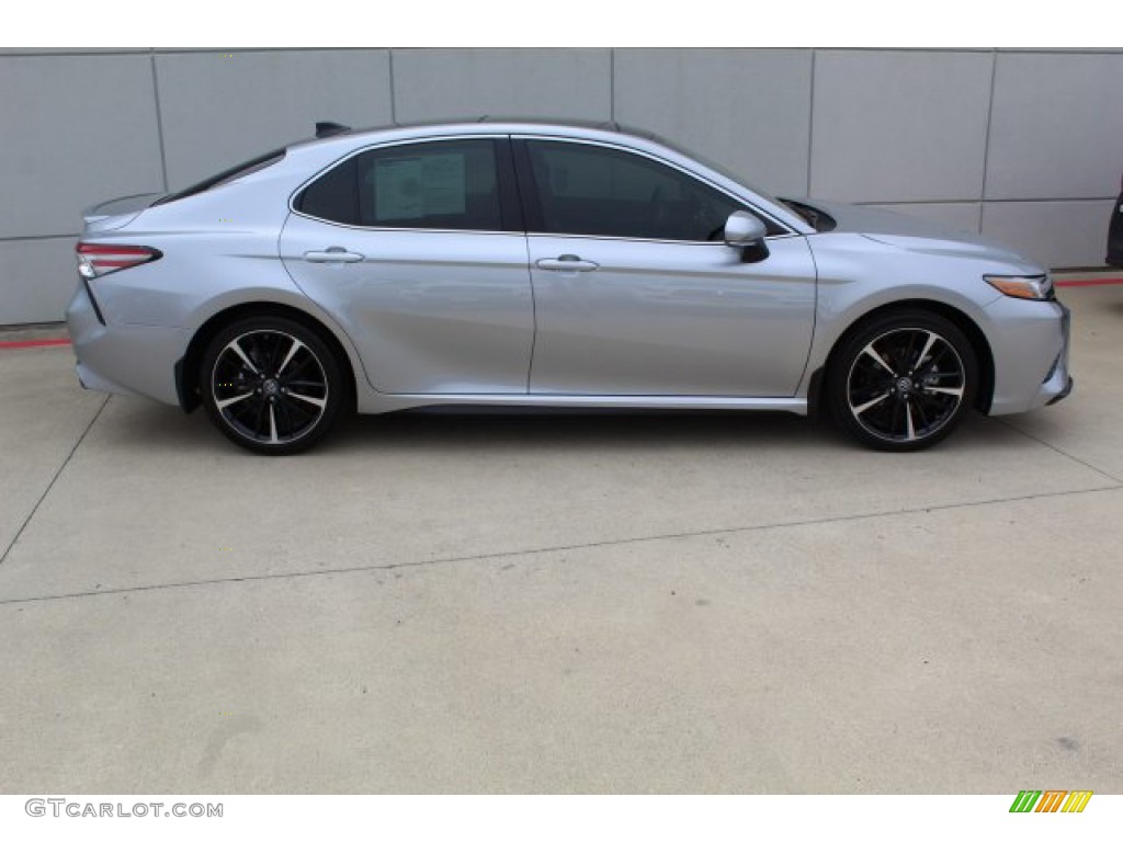 2019 Camry XSE - Celestial Silver Metallic / Black photo #9