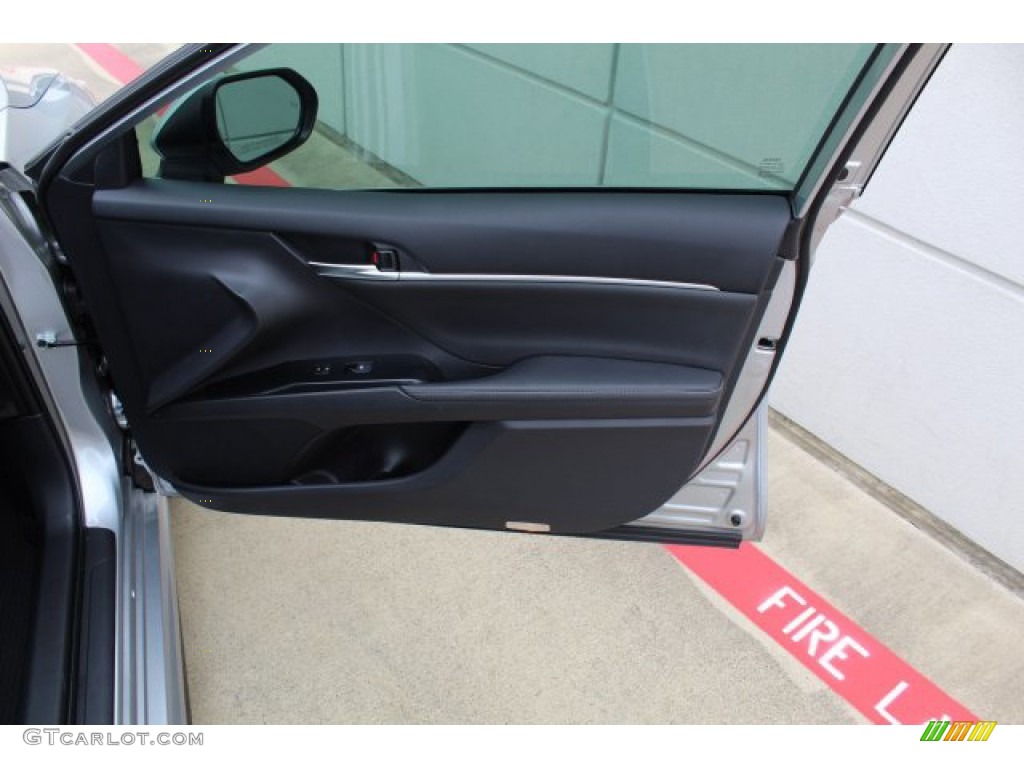 2019 Camry XSE - Celestial Silver Metallic / Black photo #31