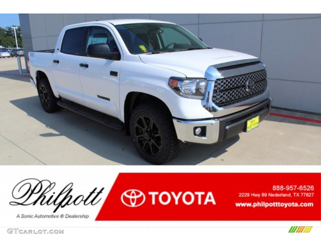 Super White Toyota Tundra