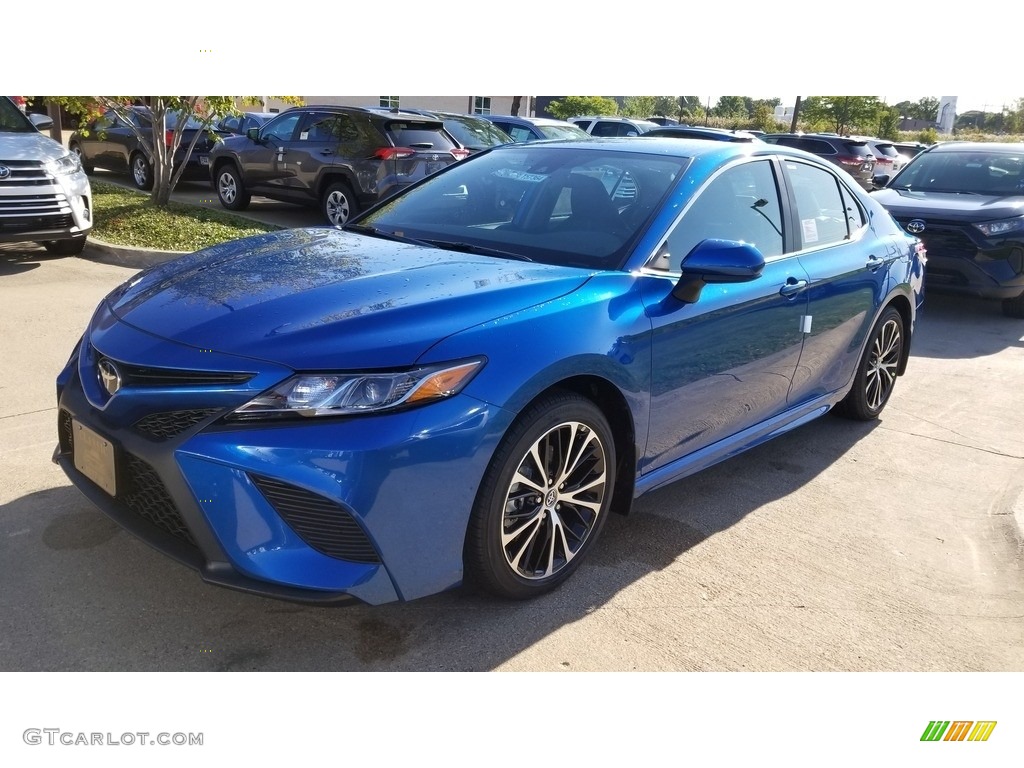 2020 Camry SE - Blue Streak Metallic / Black photo #1