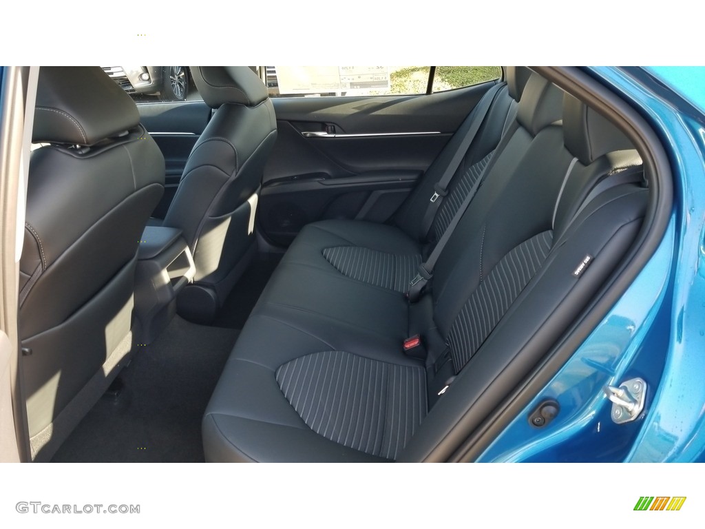 2020 Camry SE - Blue Streak Metallic / Black photo #3
