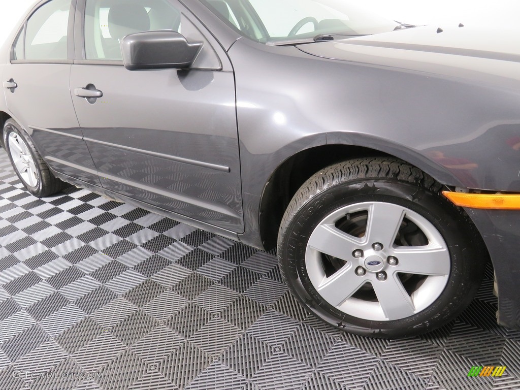 2007 Fusion SE V6 AWD - Tungsten Grey Metallic / Charcoal Black photo #3