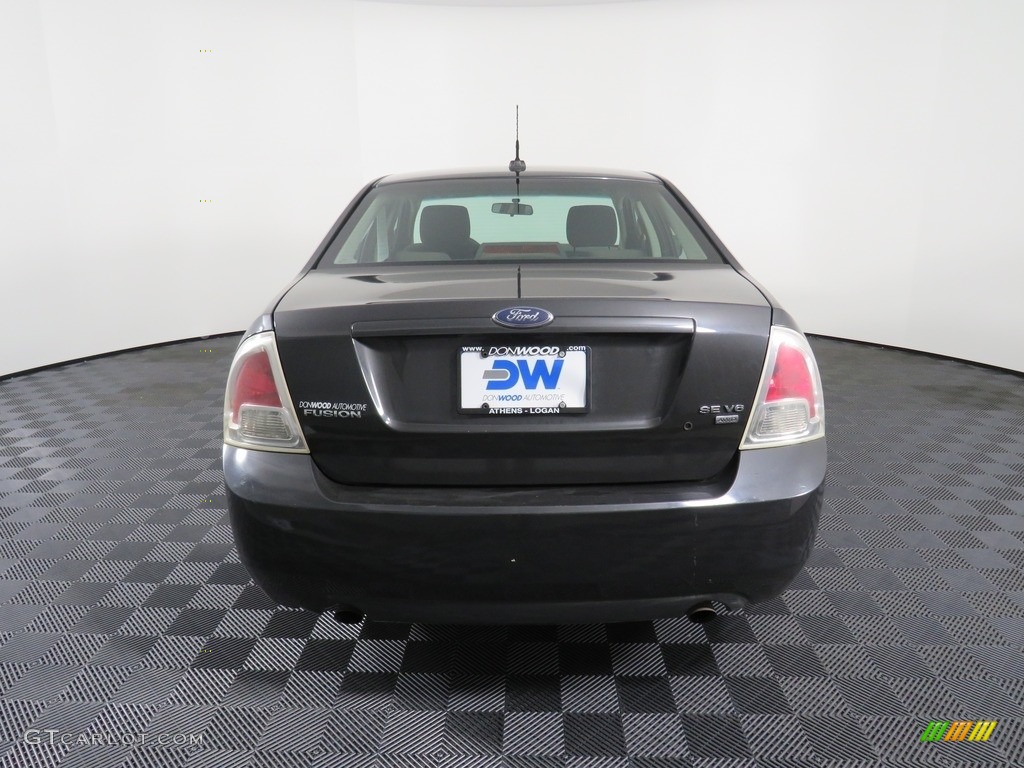 2007 Fusion SE V6 AWD - Tungsten Grey Metallic / Charcoal Black photo #11