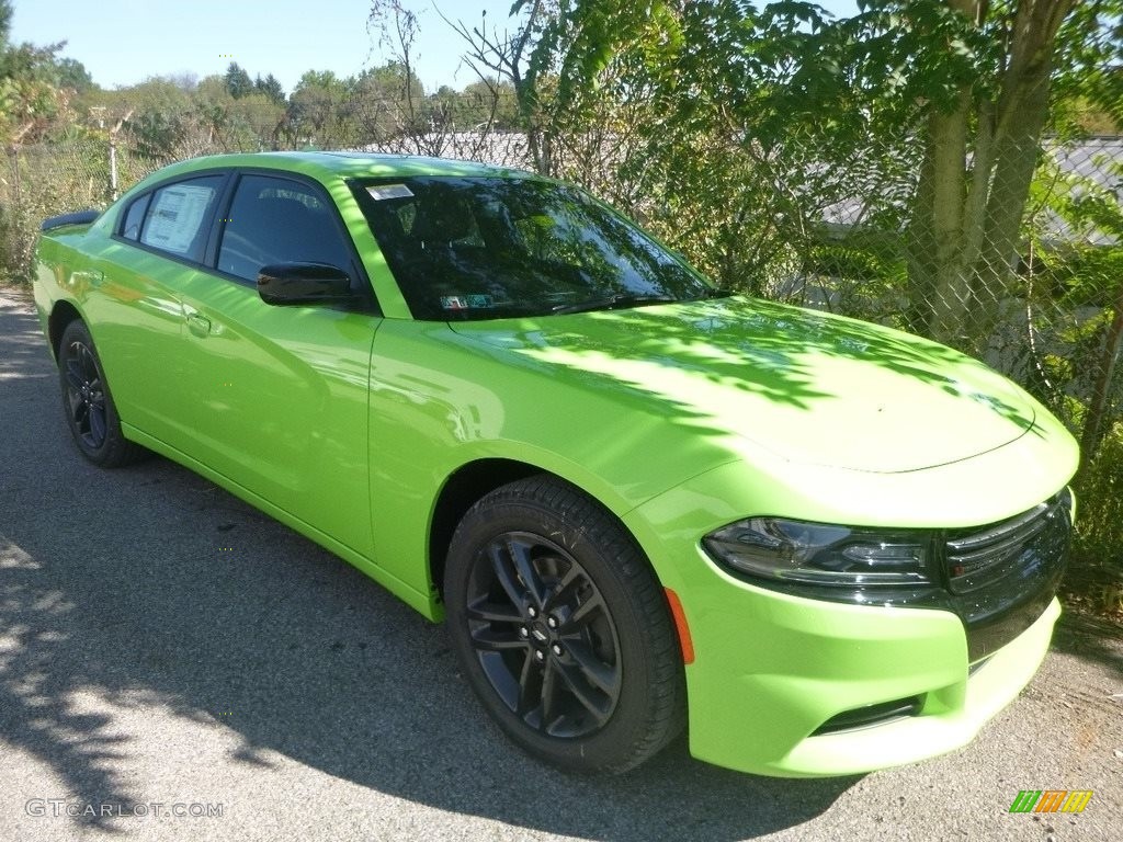 Sublime Metallic 2019 Dodge Charger SXT AWD Exterior Photo #135571048