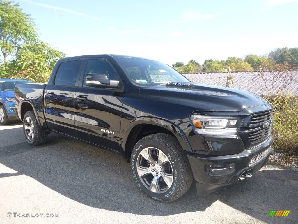 Diamond Black Crystal Pearl 2020 Ram 1500 Laramie Crew Cab 4x4 Exterior Photo #135574540