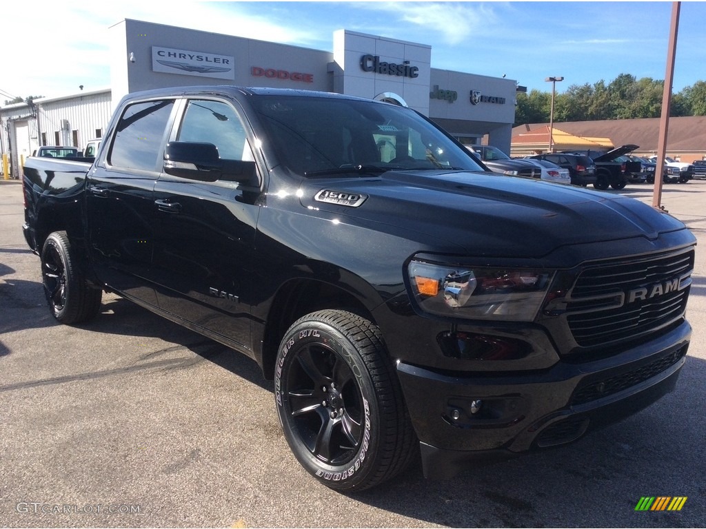 2020 1500 Big Horn Night Edition Crew Cab 4x4 - Diamond Black Crystal Pearl / Black photo #1