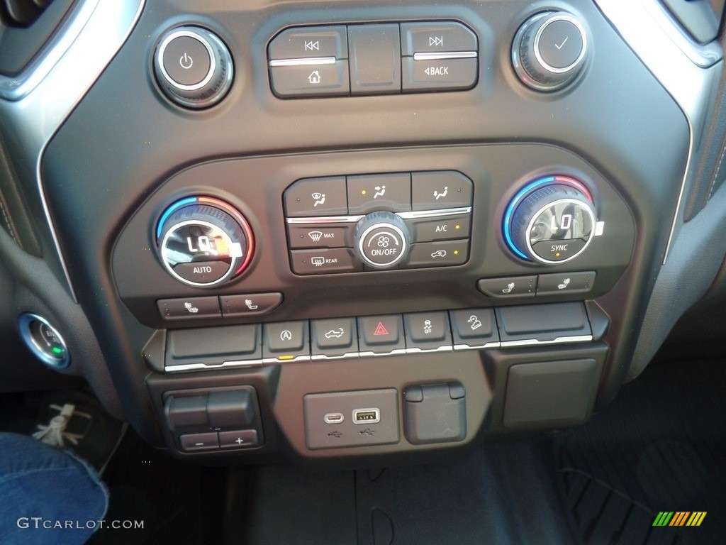 2020 Chevrolet Silverado 1500 RST Crew Cab 4x4 Controls Photo #135578146