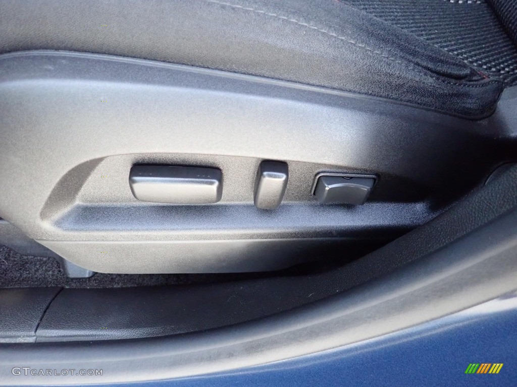 2016 Equinox LT AWD - Patriot Blue Metallic / Jet Black photo #25