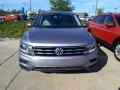 Pyrite Silver Metallic - Tiguan SE 4MOTION Photo No. 2