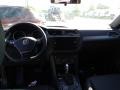 Deep Black Pearl - Tiguan SE 4MOTION Photo No. 4