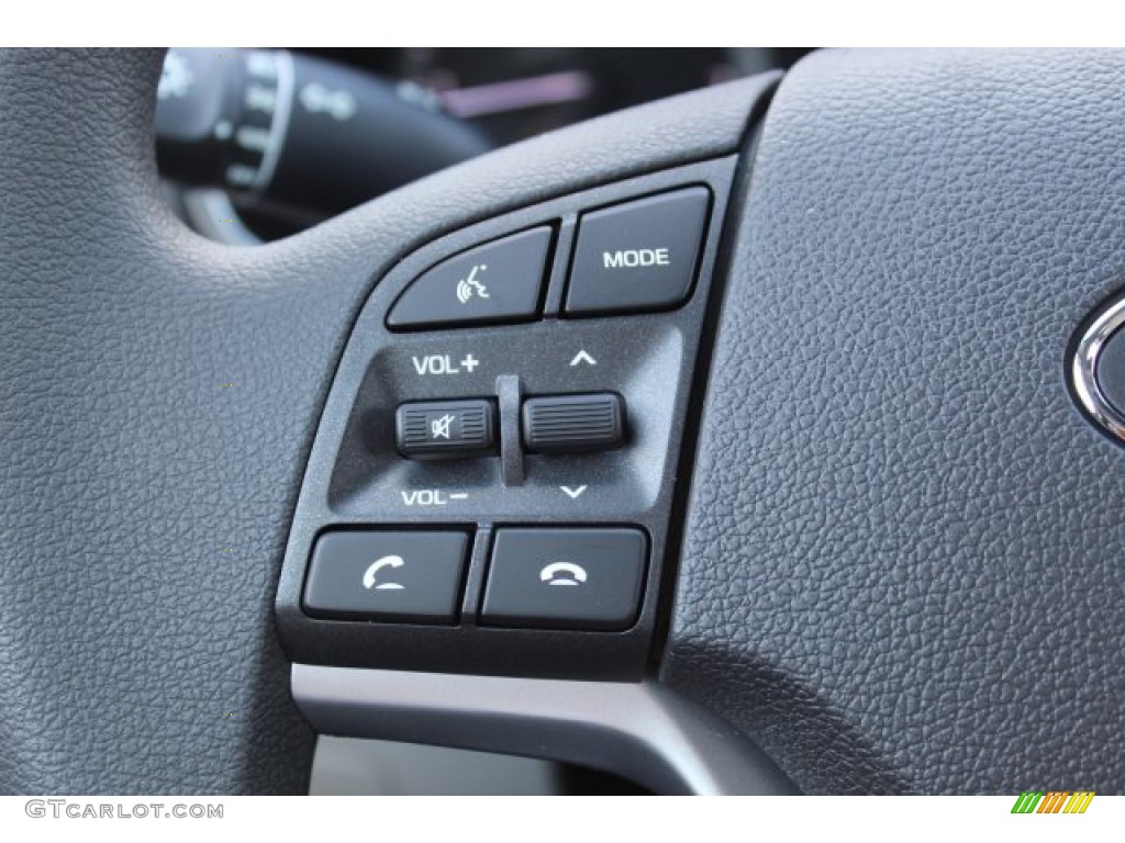 2020 Hyundai Tucson SE Gray Steering Wheel Photo #135585212