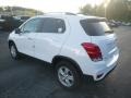 Summit White - Trax LT Photo No. 3