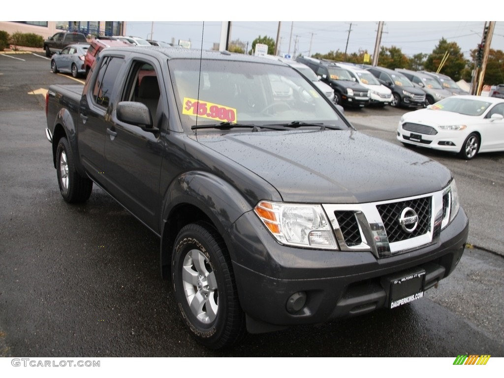 2012 Frontier SV Crew Cab 4x4 - Super Black / Steel photo #3