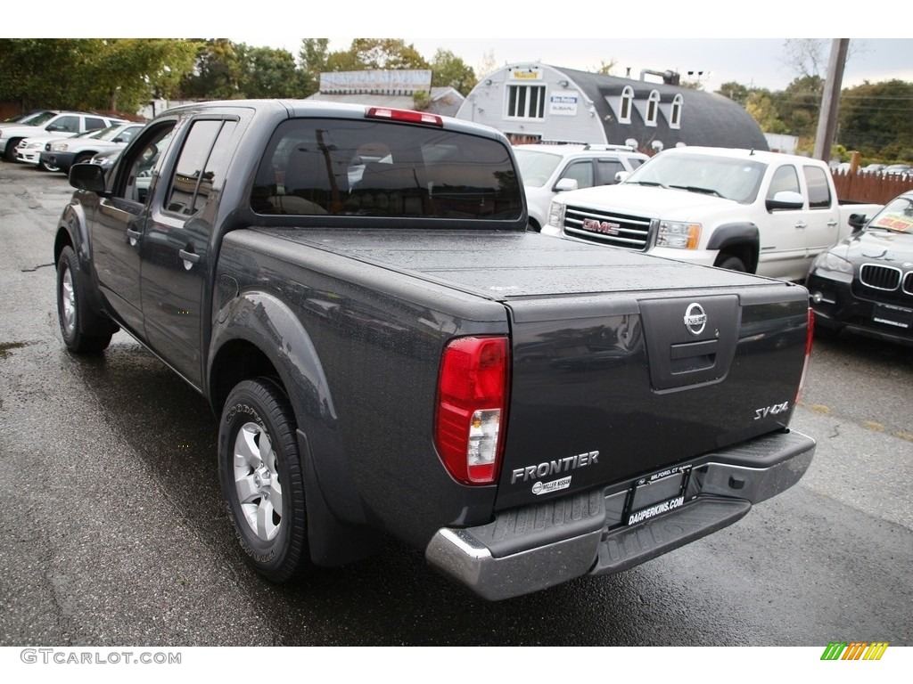 2012 Frontier SV Crew Cab 4x4 - Super Black / Steel photo #7