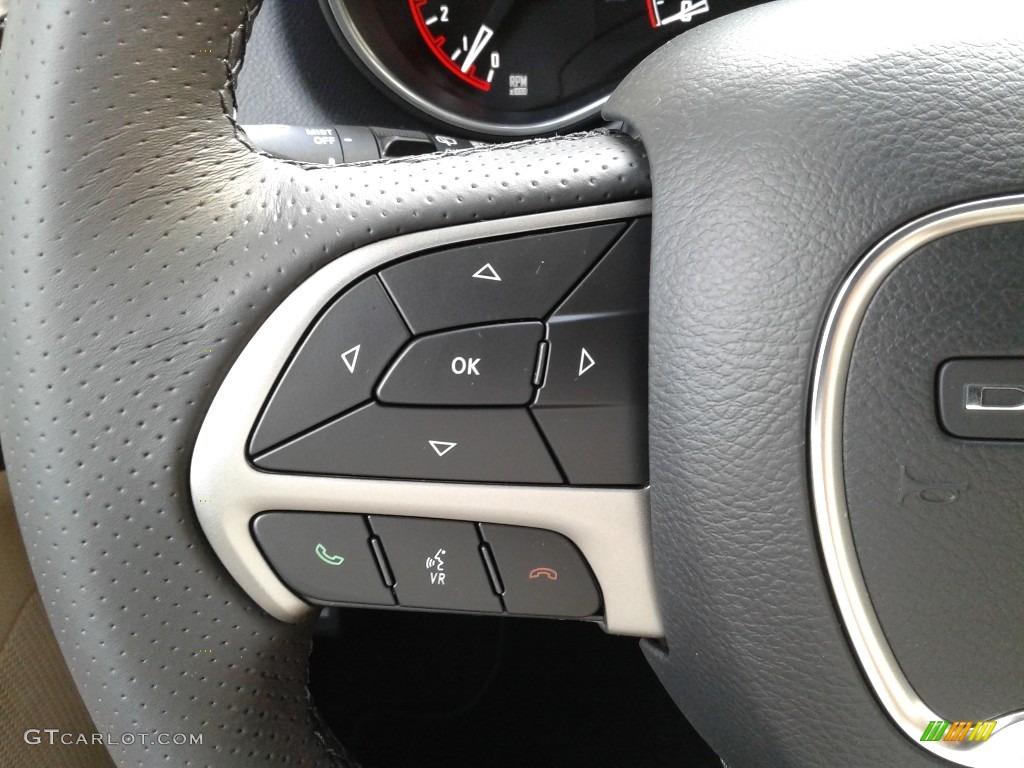 2020 Dodge Durango SXT Light Frost Beige/Black Steering Wheel Photo #135591583