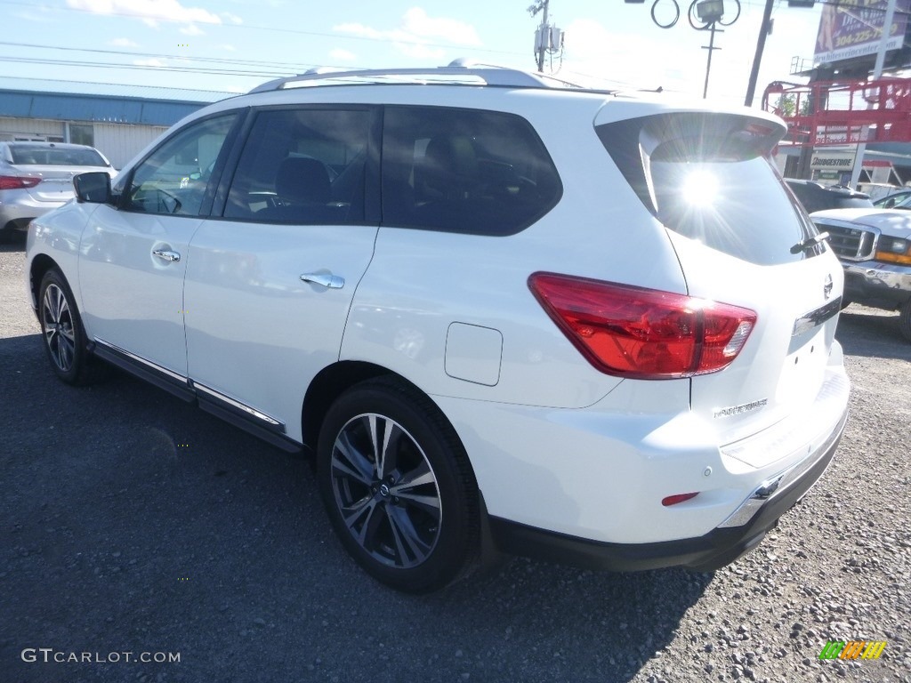 2018 Pathfinder Platinum 4x4 - Pearl White / Charcoal photo #6