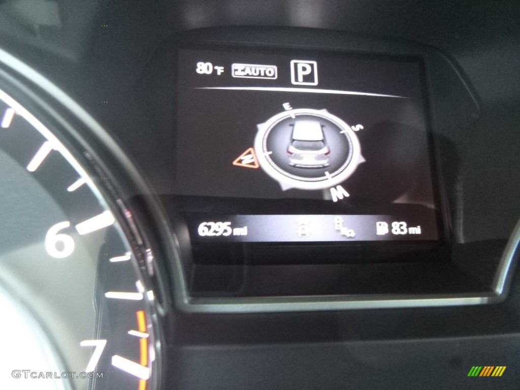 2018 Pathfinder Platinum 4x4 - Pearl White / Charcoal photo #17