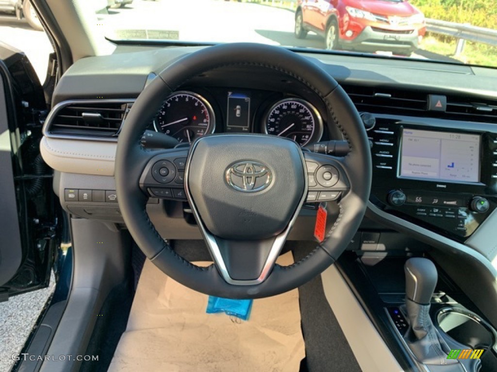 2020 Camry SE - Galactic Aqua Mica / Ash photo #7
