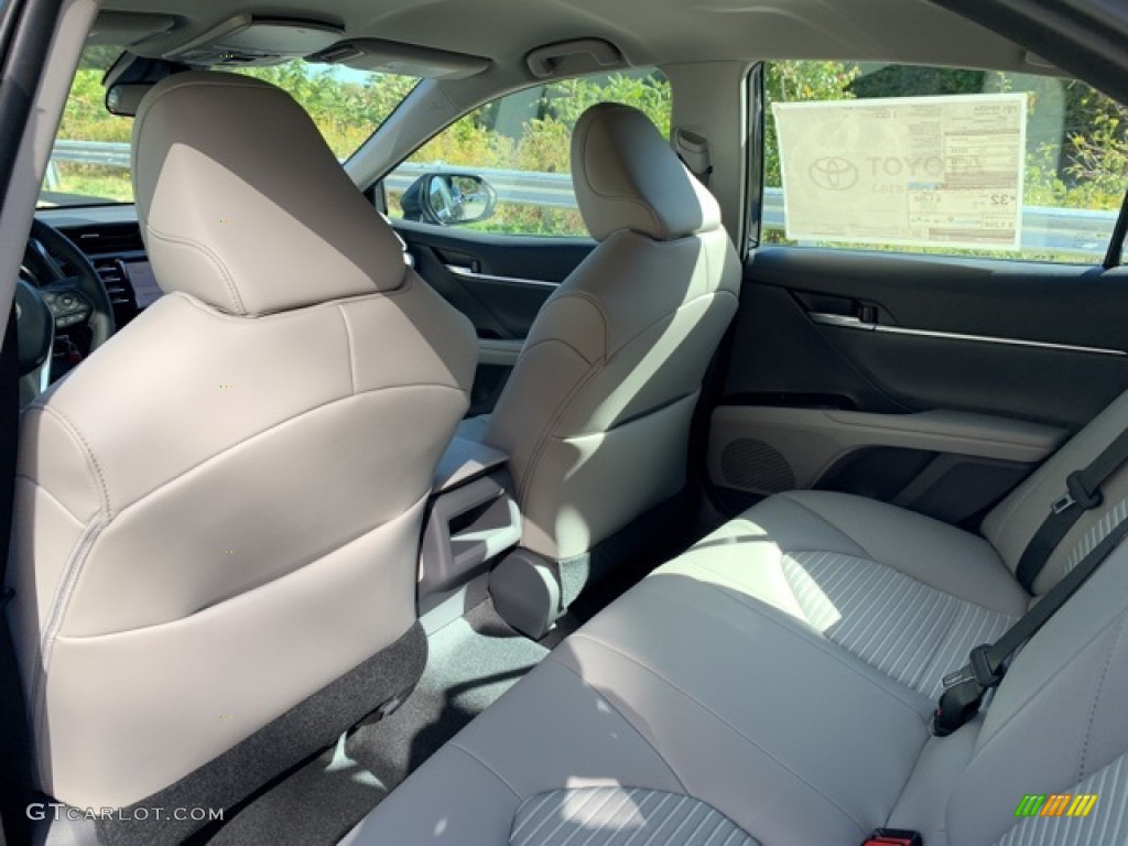 2020 Camry SE - Galactic Aqua Mica / Ash photo #8