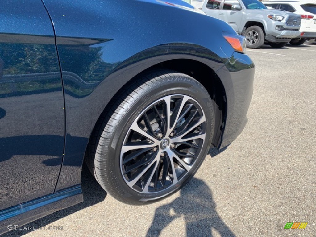 2020 Camry SE - Galactic Aqua Mica / Ash photo #16